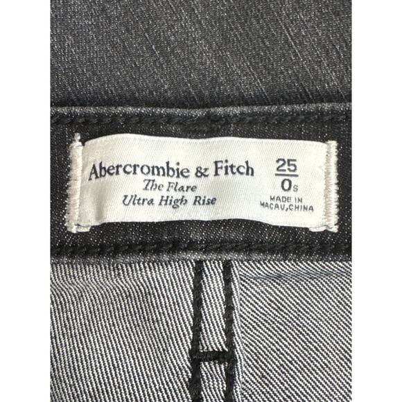 Abercrombie & Fitch Flare Ultra High Rise Jeans Washed Black Size 25/0 - Picture 3 of 8